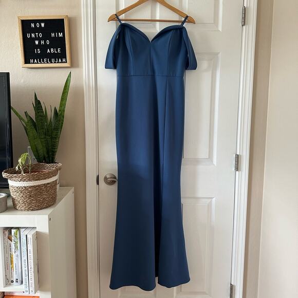 NWT: Aidan Mattox Deep V Gown - Picture 1 of 7